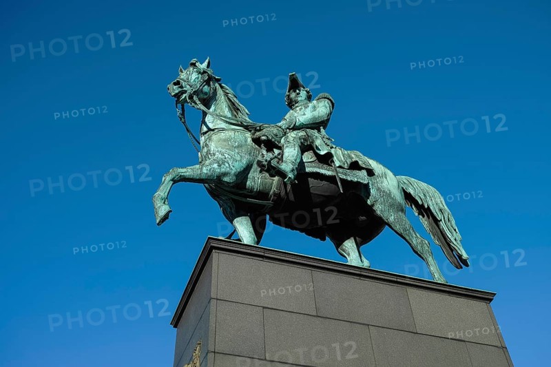 Equestrian statue of King Karl X Gustav