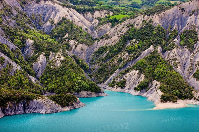 Lac de Serre-Poncon reservoir