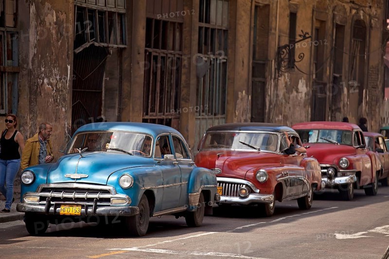 American classic cars from the '50s and colourful facades