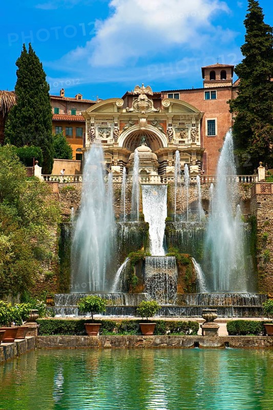 The water jets of the Organ fountain
