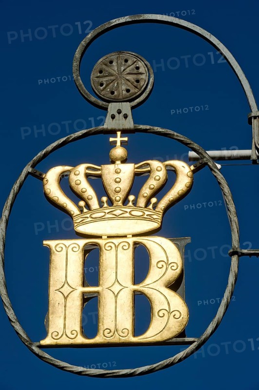 Cast iron sign with the Hofbraeuhaus logo