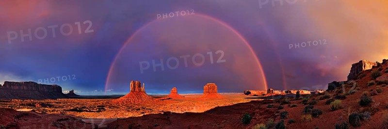Monument Valley with Sentinel Mesa