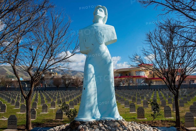 Statue
