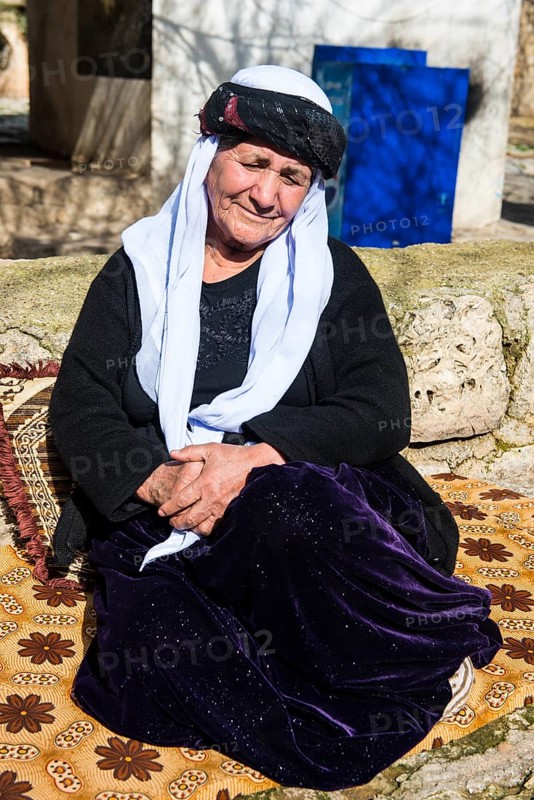 Old Yazidi woman