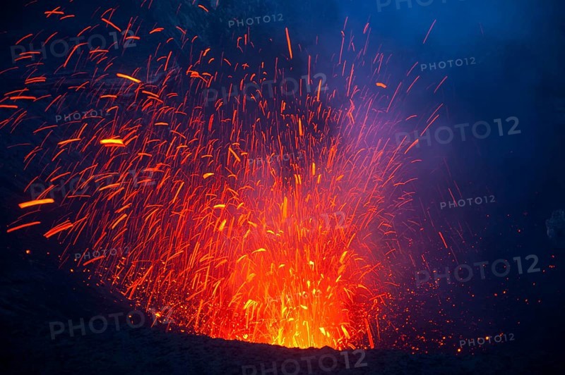 Volcanic eruption of Mount Yasur volcano