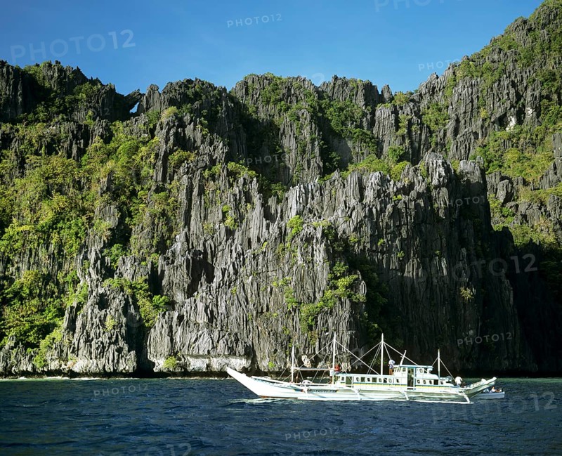 Banka or outrigger boat off the El Nido Resorts