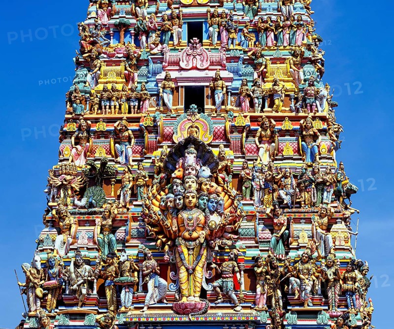 Gopuram or gate tower at the entrance to the Hindu temple of Colombo II