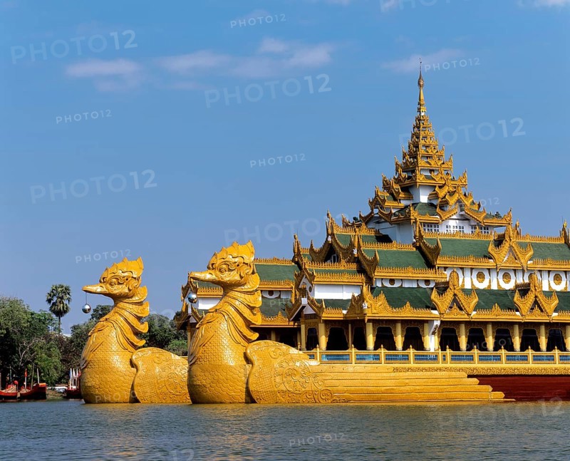 Karaweik ship restaurant on Lake Kandawgyi