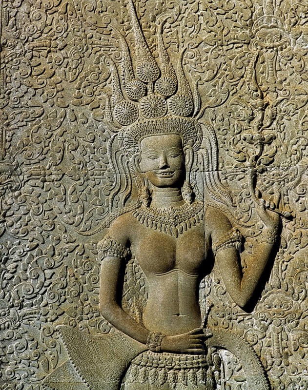 Smiling apsara dancer