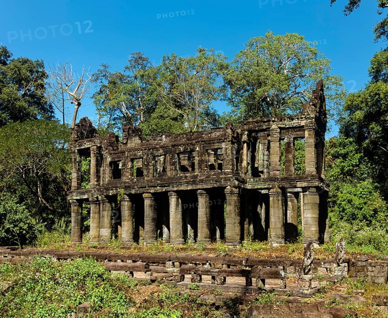 Two-story pavillion