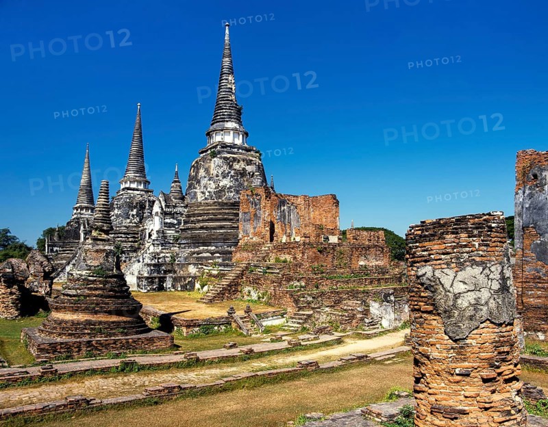 Chedis at Wat Phra Sri Sanphet