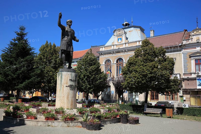 Statue of the Roman emperor Trajan in front of the Town Hall