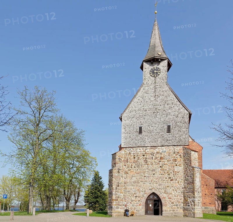 Zarrentin church