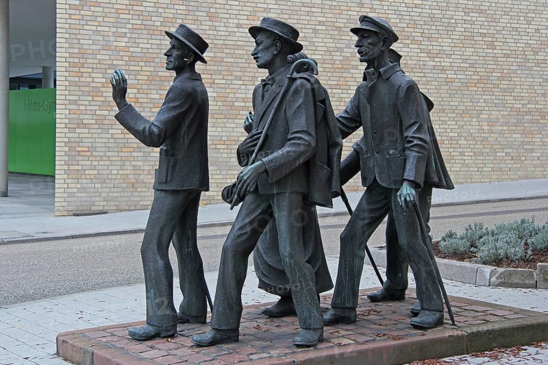 Rattler Monument