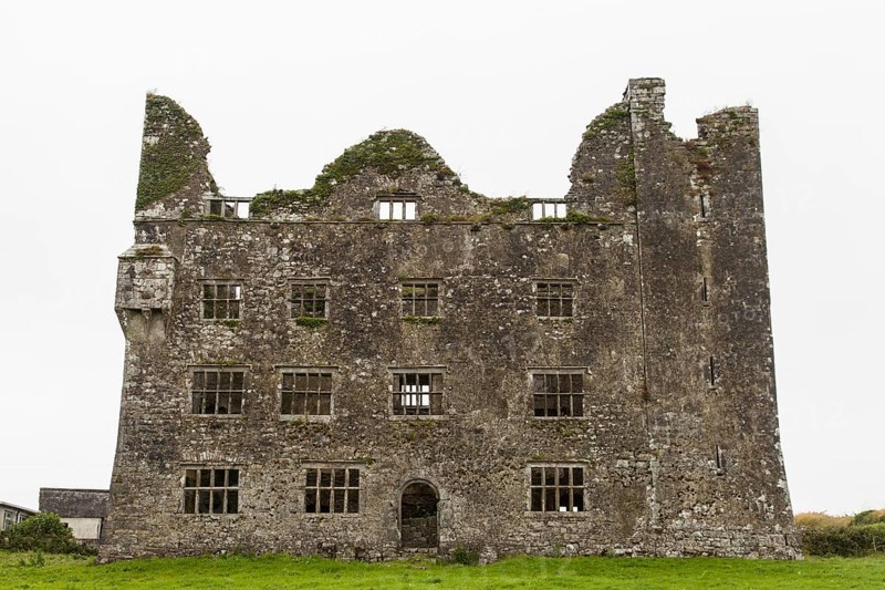 Dilapidated building