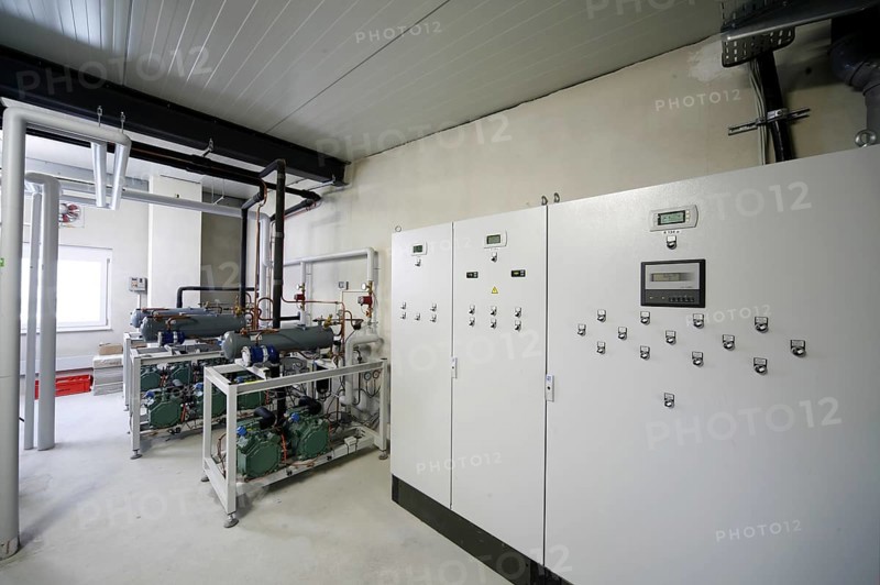 Control cabinets for a heating and ventilation system