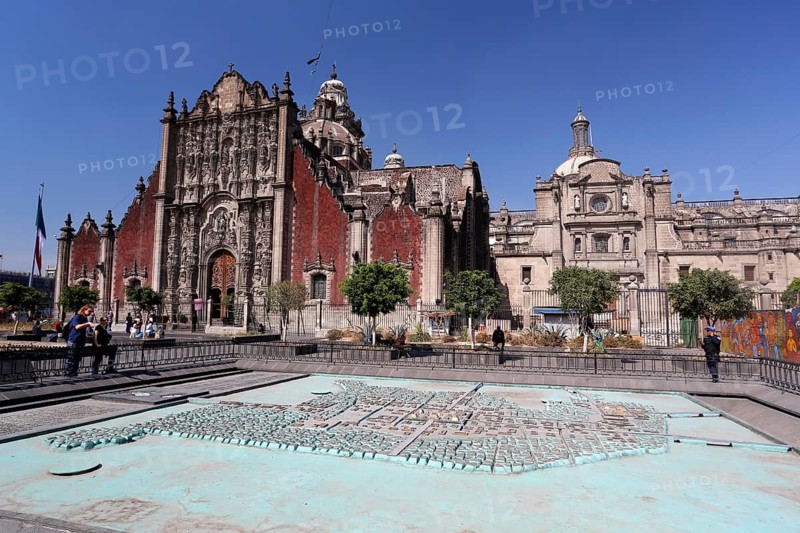 Eastern facade of the Mexico City Metropolitan Cathedral