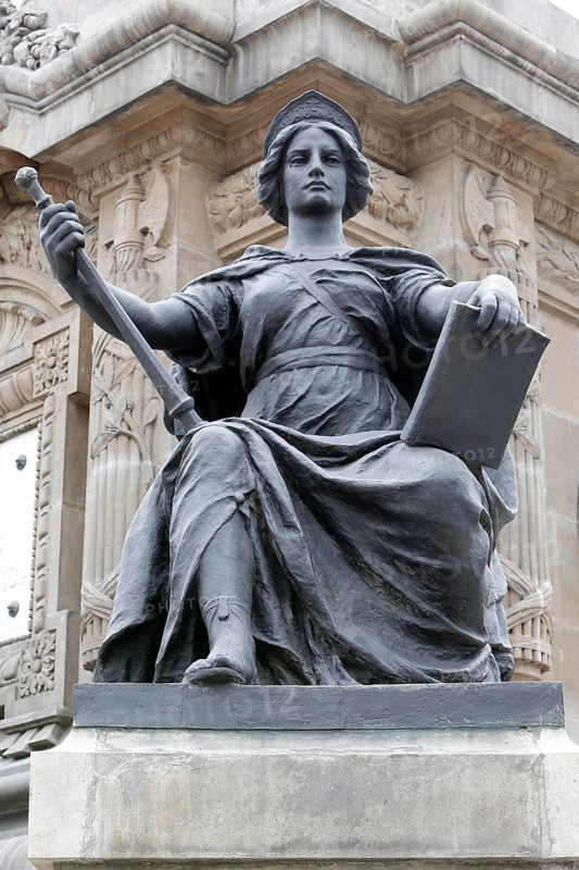 Statue of 'Law' at the base of El Angel de la Independencia or The Angel of Independence