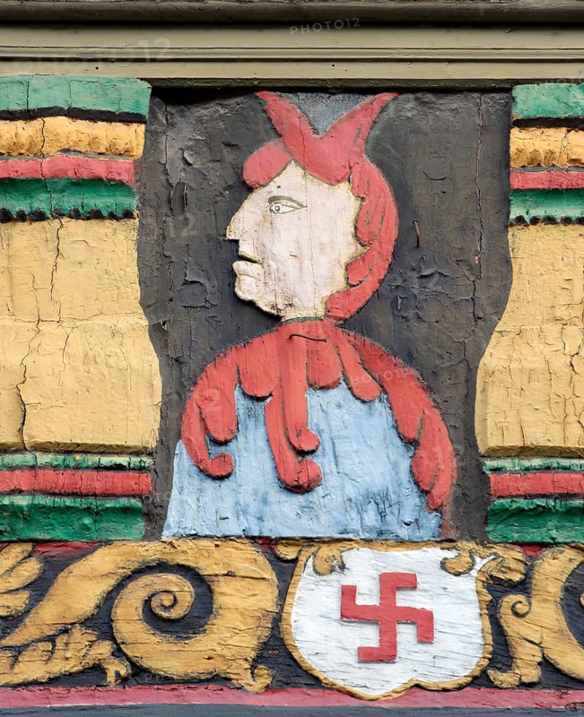 Decorations on a half-timbered house