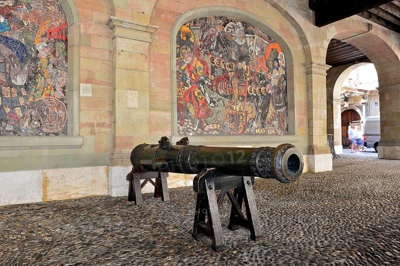 Medieval cannon of the Geneva artillery in the former armoury