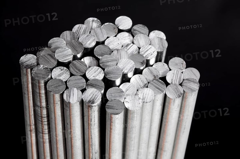 Rods made of aluminium