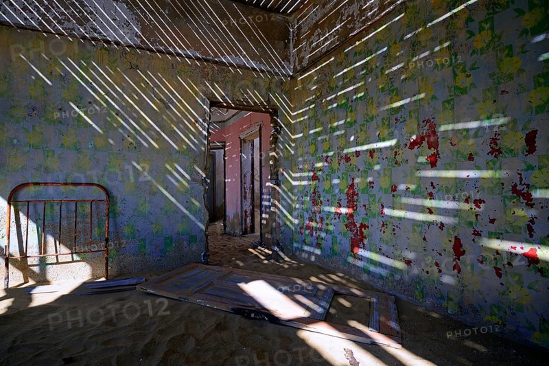 Abandoned building in the former diamond mining town