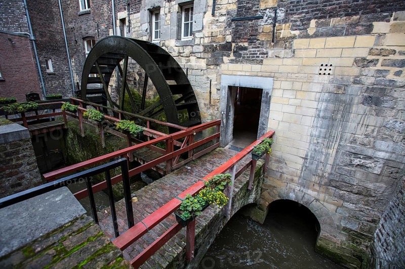 Waterwheel at Bischofsmuehle mill