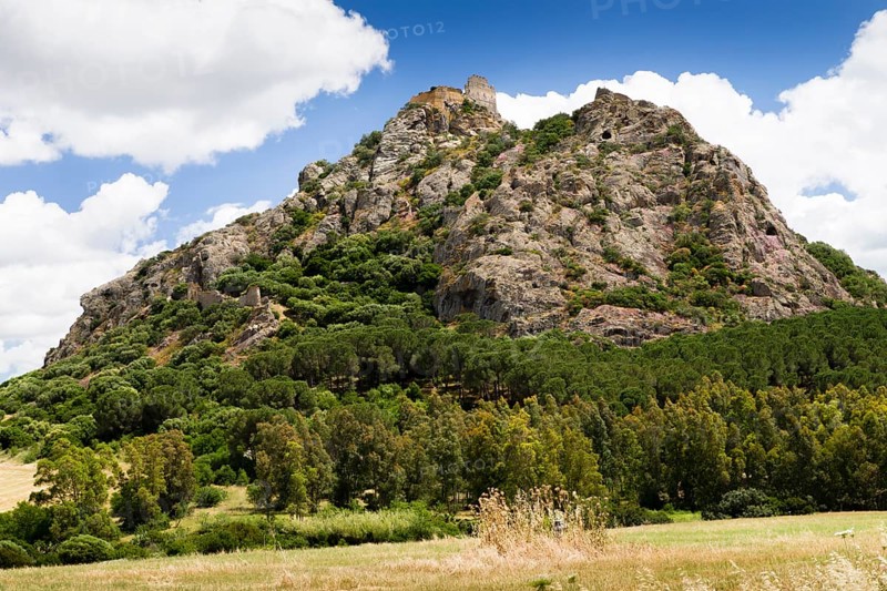 The ruins of the fortress Castello di Acquafredda