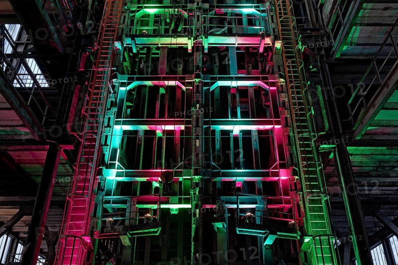 Conveyor lifts of mine shaft No. 7
