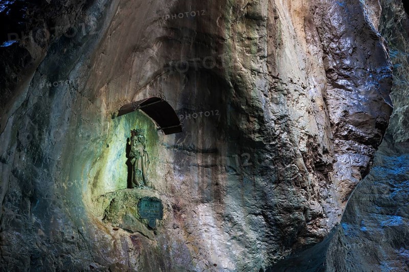 Statue of the Virgin Mary