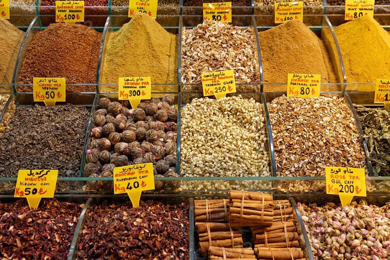 Various teas and spices