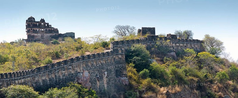 Fortified wall and ruins of a palace complex