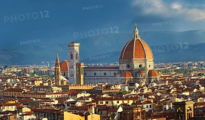 Panoramic view of Florence with the Duomo