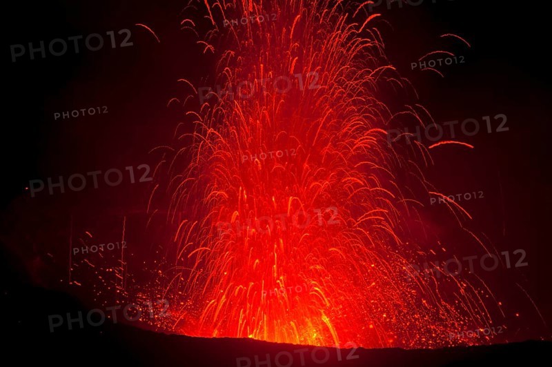 Volcanic eruption of Mount Yasur volcano