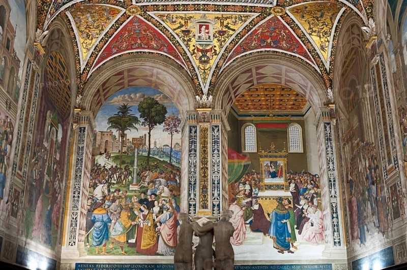 Historic paintings and frescoes in the Piccolomini Library