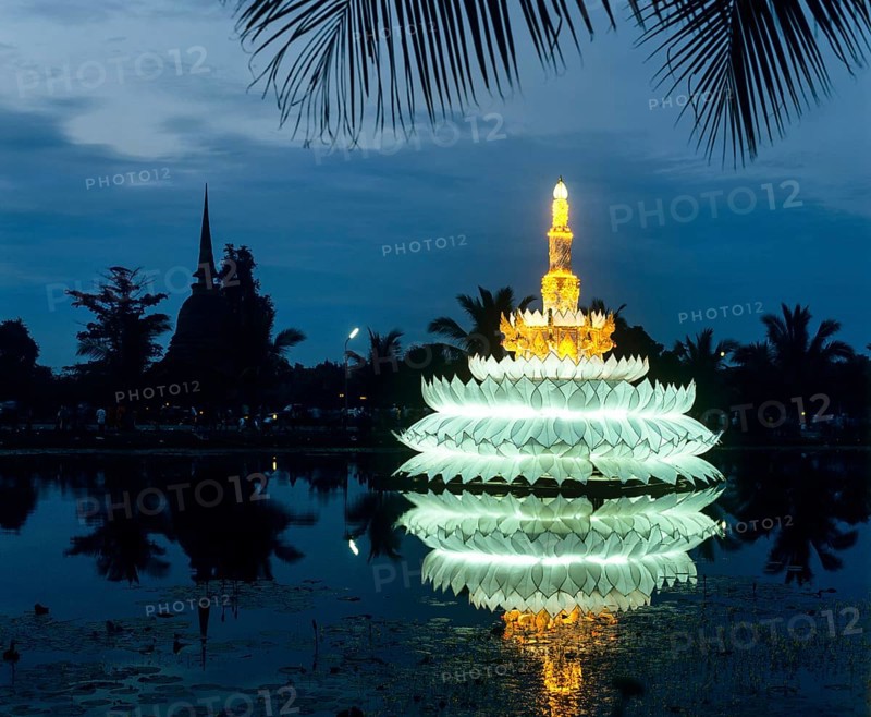 Loi Krathong festival