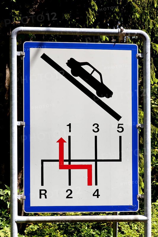 Sign for motorists to switch back a gear