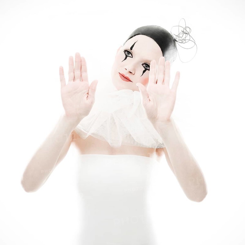 Woman dressed up as a pierrot