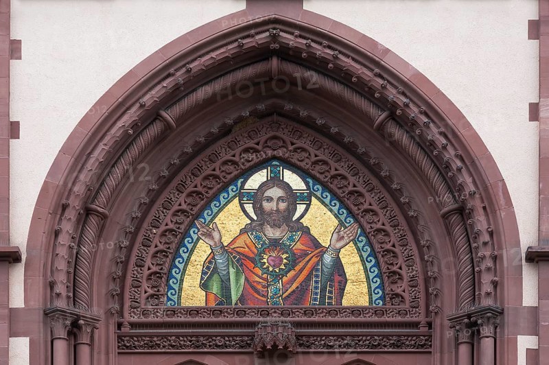 Detail view of the entrance portal