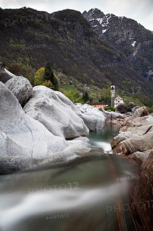 Parish Church of Lavertezzo and Verzasca River