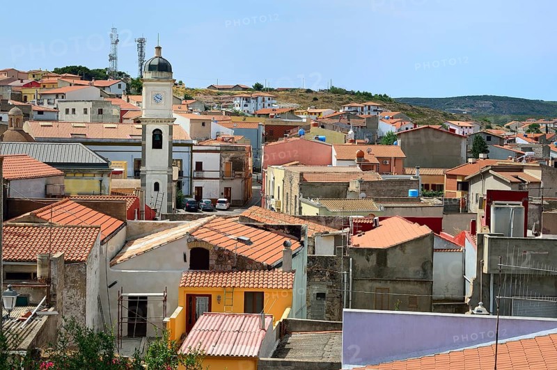 Overview of the town with the Basilica of Sant'Antioco