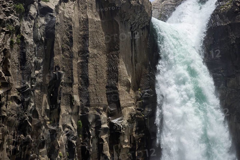 Basalt walls with waterfall Salto de Arco Iris