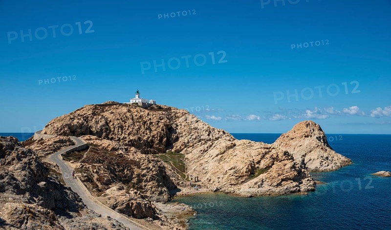 Ile de la Pietra with lighthouse at the tip of L'Ile-Rousse