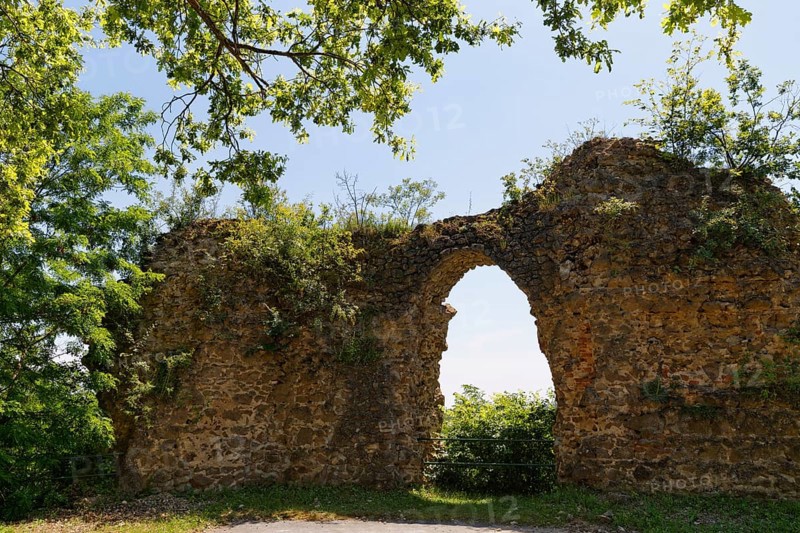 Neuhaus am Klausenbach castle ruins
