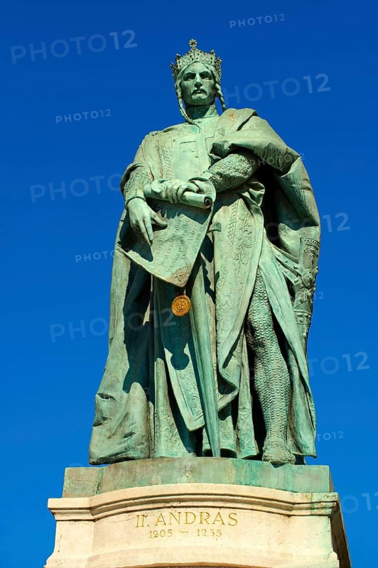 Statue of King Andras 2nd