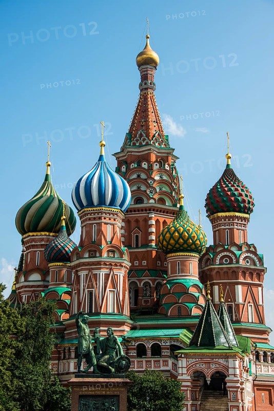 St. BasilÂ´s cathedral on the red square