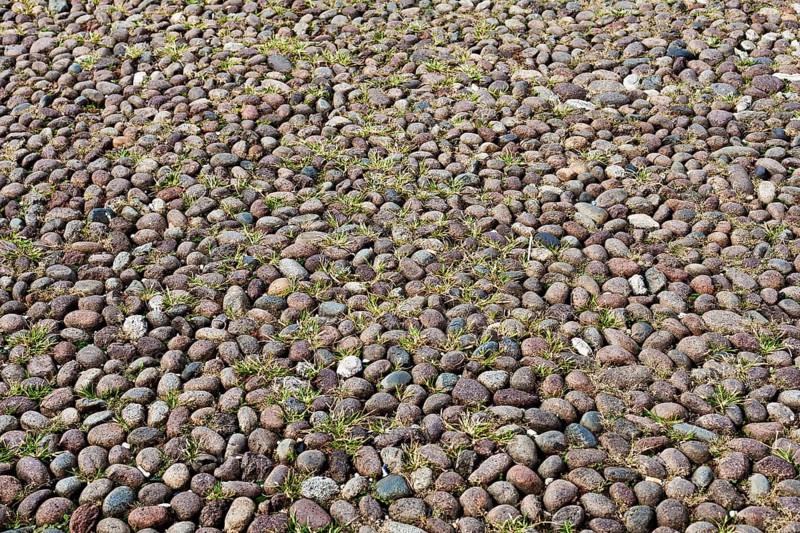 Pebble road