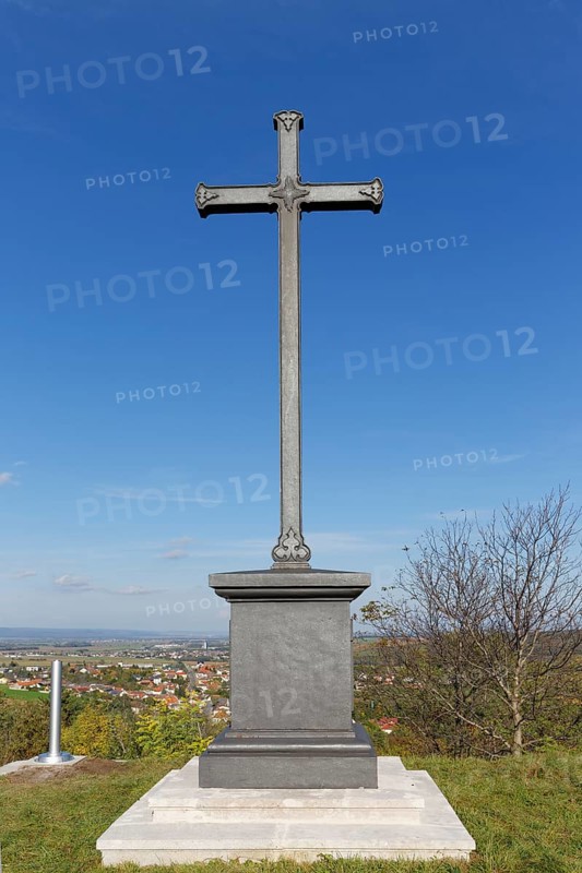 Black Cross from 1898 to commemorate the assassination of Empress Elisabeth