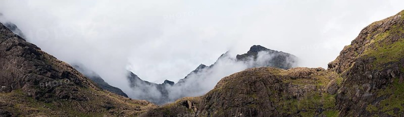 Peaks of Sgurr Dubh Beag and Sgurr Dubh Morr of Cuillin Hills behind