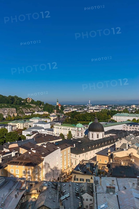 View from the Kapuzinerberg on the Neustadt with Church of the Holy Trinity